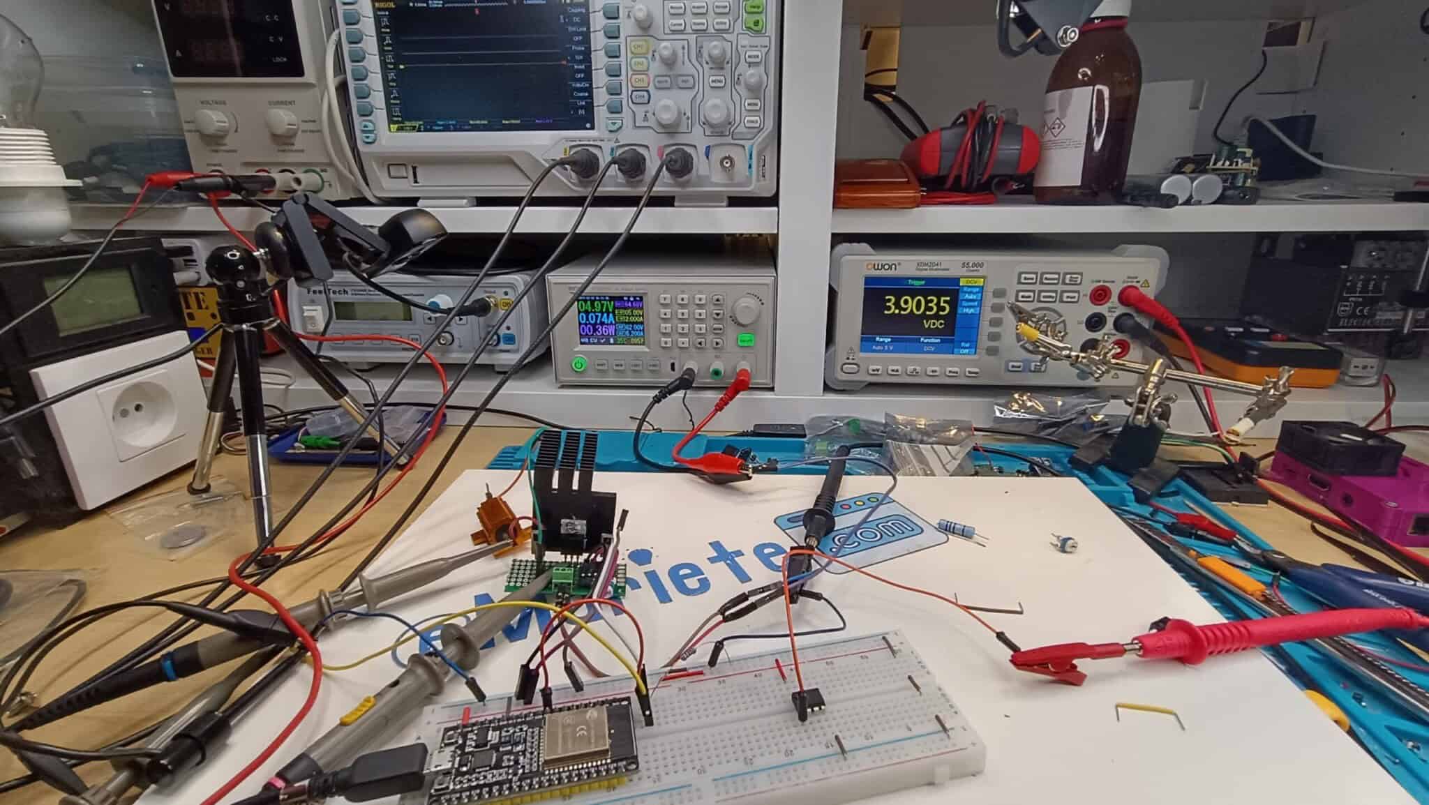 Controlling the electronic load with MOSFETs with an ESP32 - Basics ...